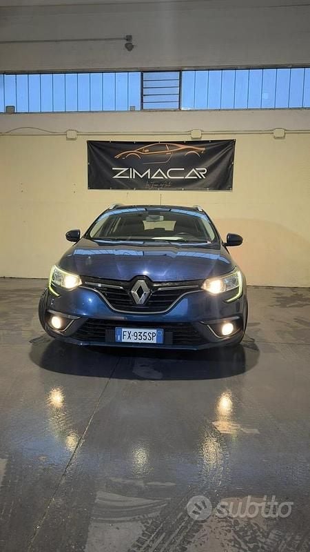 Usata Renault Mégane GrandTour Business 115 CV (84 kW) 2019 Blu Station wagon