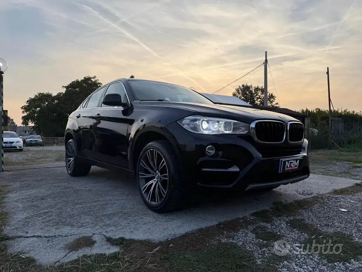 Usata BMW X6 M Sport 249 CV (183 kW) 2018 Bluazzurro SUV