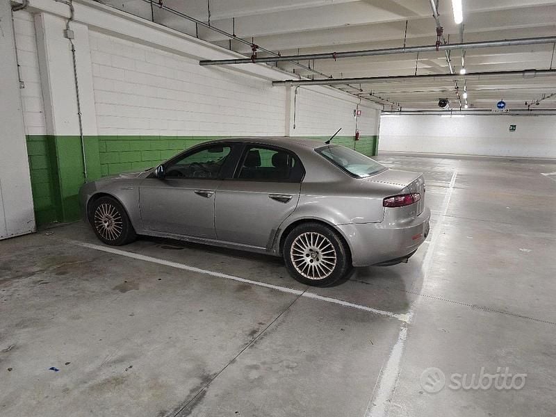 Usata Alfa Romeo 159 160 CV (117 kW) 2007 Grigio Berlina