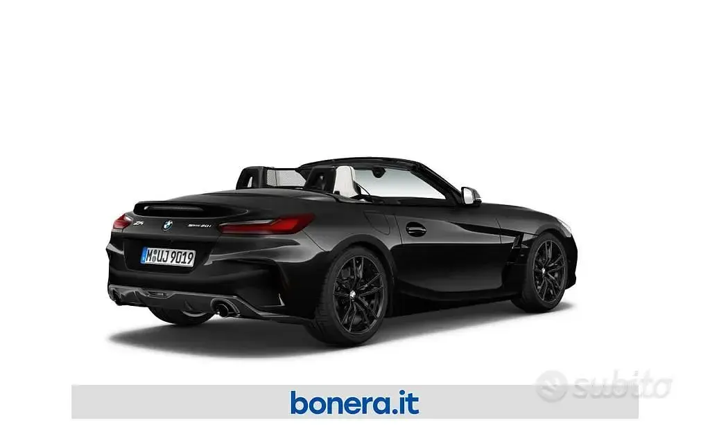 Nuova BMW Z4 M Sport 197 CV (144 kW) 2026 Saphirschwarz metallizzato Cabrio
