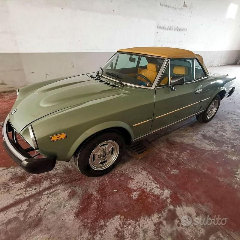 Usata Fiat 124 Spider 1981 Cabrio