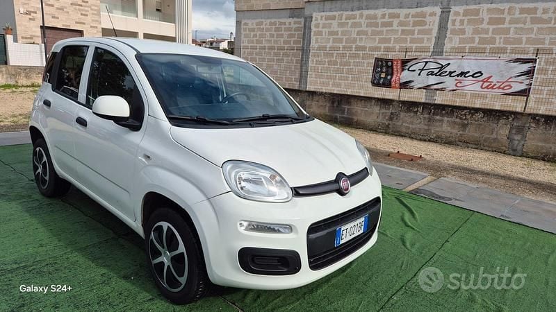 Usata Fiat Panda Easy 69 CV (50 kW) 2013 Bianco Berlina
