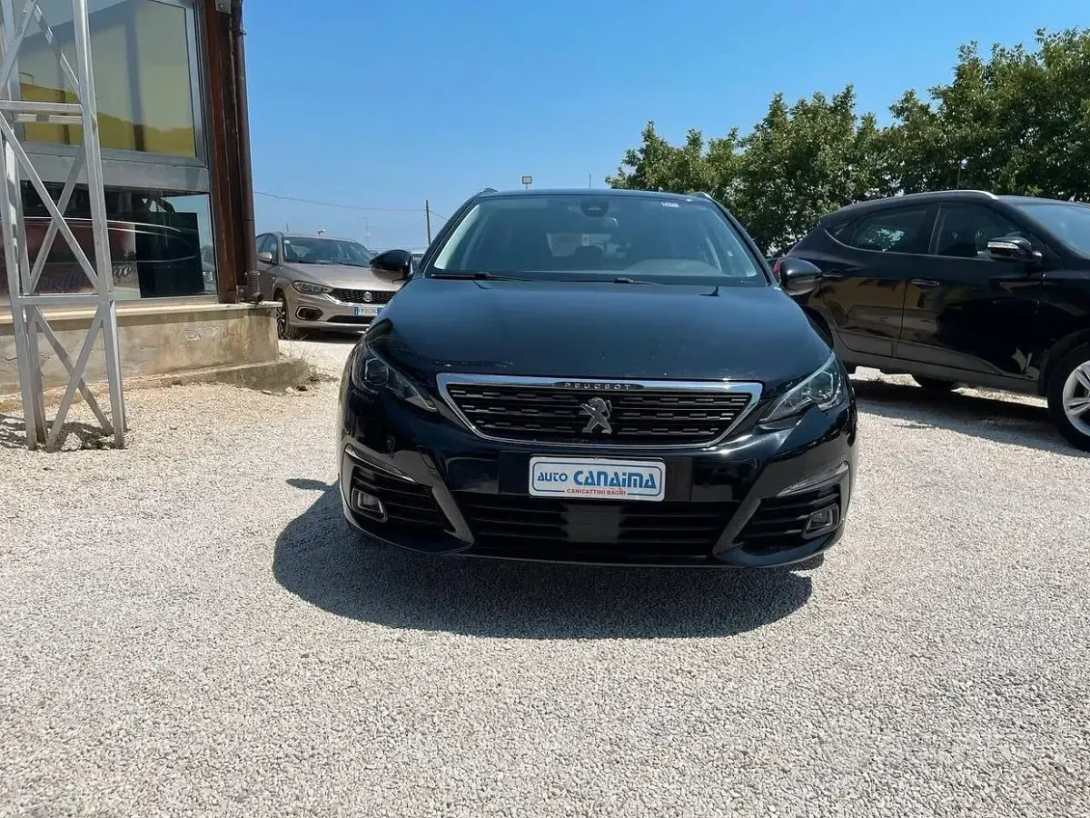 Usata Peugeot 308 Allure 131 CV (96 kW) 2021 Nero Station wagon