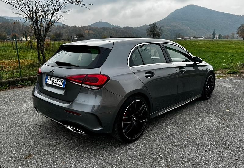 Usata Mercedes A200 150 CV (110 kW) 2018 Grigio Berlina