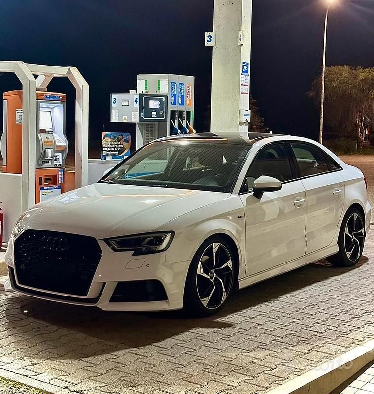 Bianco Usata 2018 Audi A3 S-Line Tre volumi | 20.000 € (Buon prezzo) - Immagine 1/4