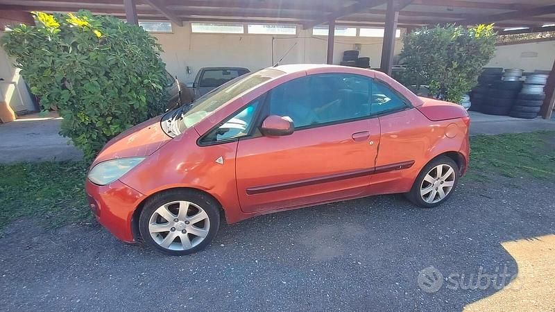 Usata Mitsubishi Colt 109 CV (80 kW) 2009 Rosso Cabrio