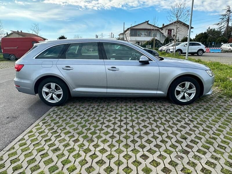 Usata Audi A4 150 CV (110 kW) 2017 Grigio Station wagon