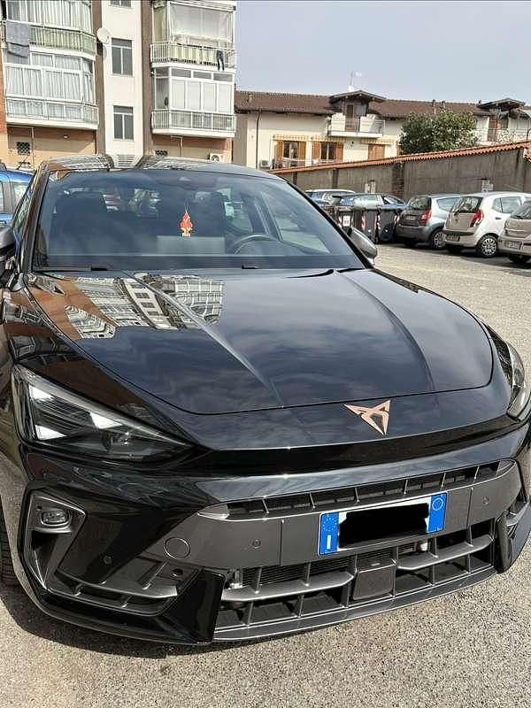 Usata Cupra Leon 150 CV (110 kW) 2024 Berlina