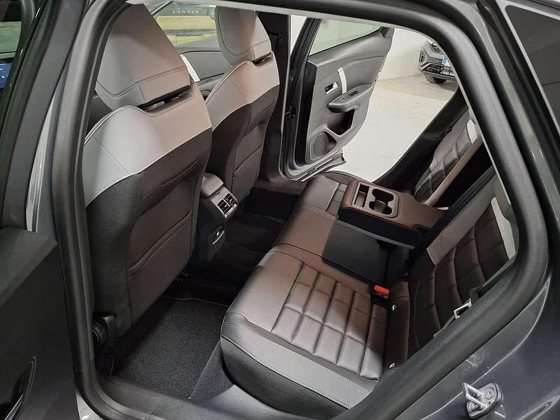 Nuova Citroën C4 X PureTech 131 CV (96 kW) 2025 Mercury grey SUV