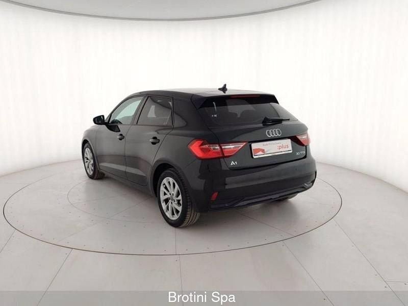 Usata Audi A1 Sportback Admired 116 CV (85 kW) 2019 Nero metallizzato Utilitaria