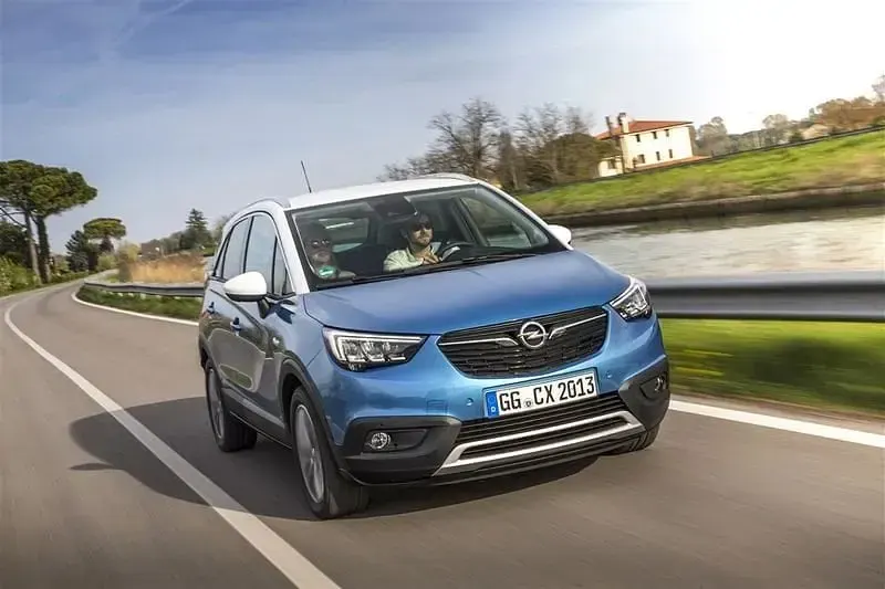 Usata Opel Crossland X Ultimate 120 CV (88 kW) 2019 Bianco SUV