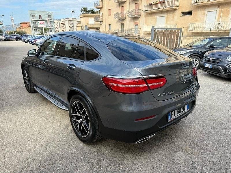 Usata Mercedes GLC250 Premium 204 CV (150 kW) 2019 Grigio SUV