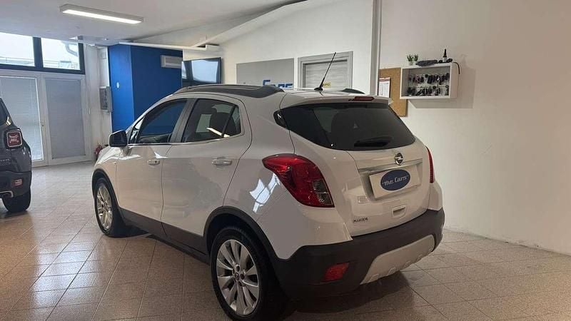 Usata Opel Mokka 140 CV (102 kW) 2015 Bianco SUV