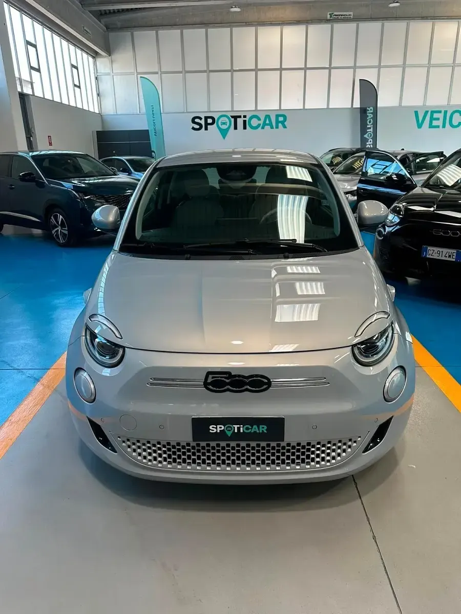 Nuova Fiat 500e La Prima 42 kW (58 CV) 2025 Blu Berlina