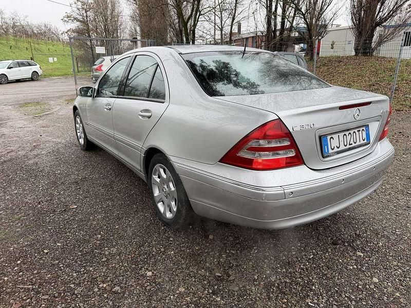 Usata Mercedes C320 Avantgarde 218 CV (160 kW) 2003 Other Berlina