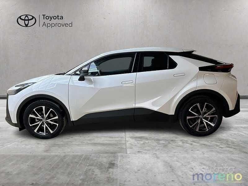 Usata Toyota C-HR Trend 140 CV (102 kW) 2024 Bianco SUV