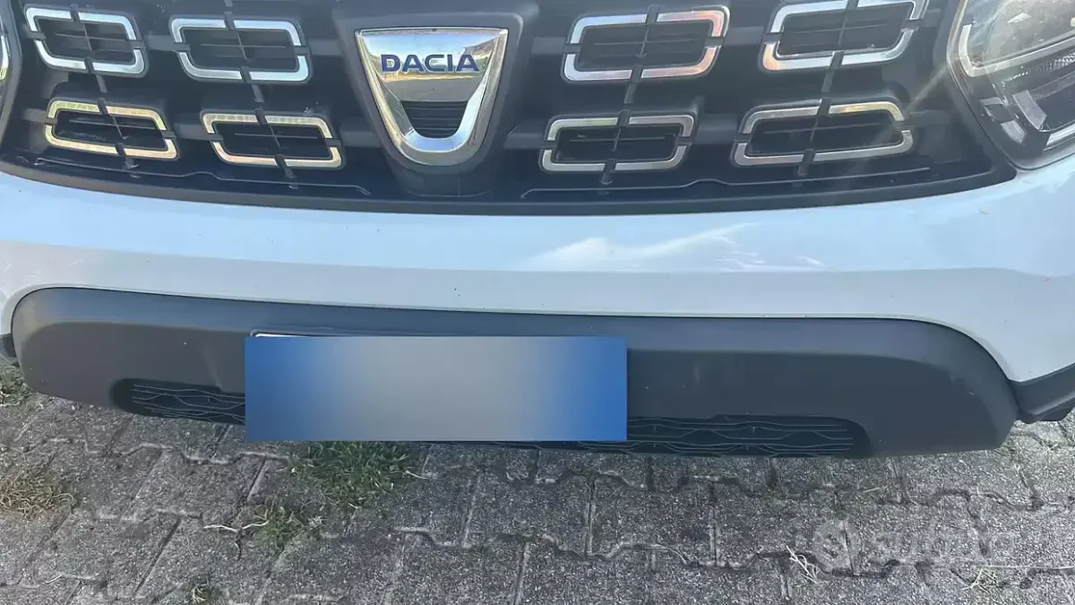 Usata Dacia Duster Comfort 116 CV (85 kW) 2020 Bianco SUV