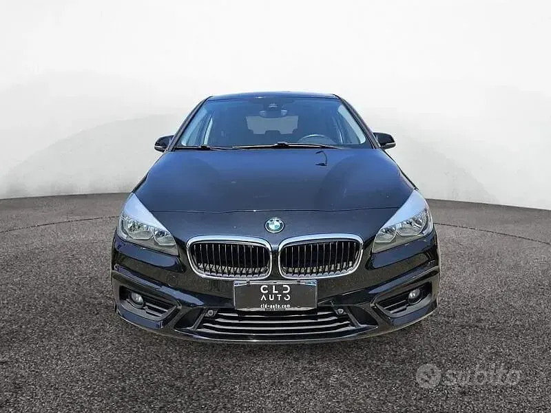 Usata BMW 214 Active Tourer Luxury Line 95 CV (69 kW) 2016 Nero Monovolume