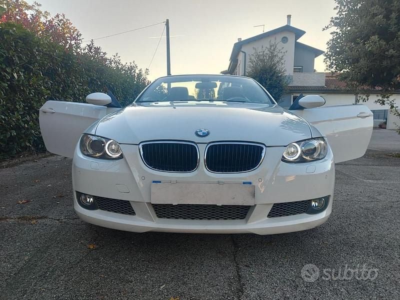 Usata BMW 335 Cabriolet M Sport 306 CV (225 kW) 2008 Bianco Cabrio