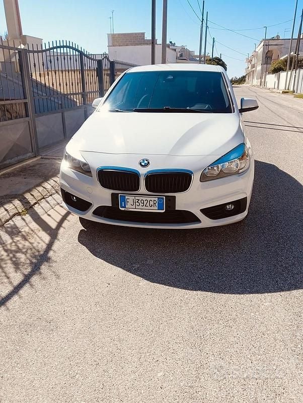 Usado BMW 216 116 HP (85 kW) 2017 Branco Monovolume