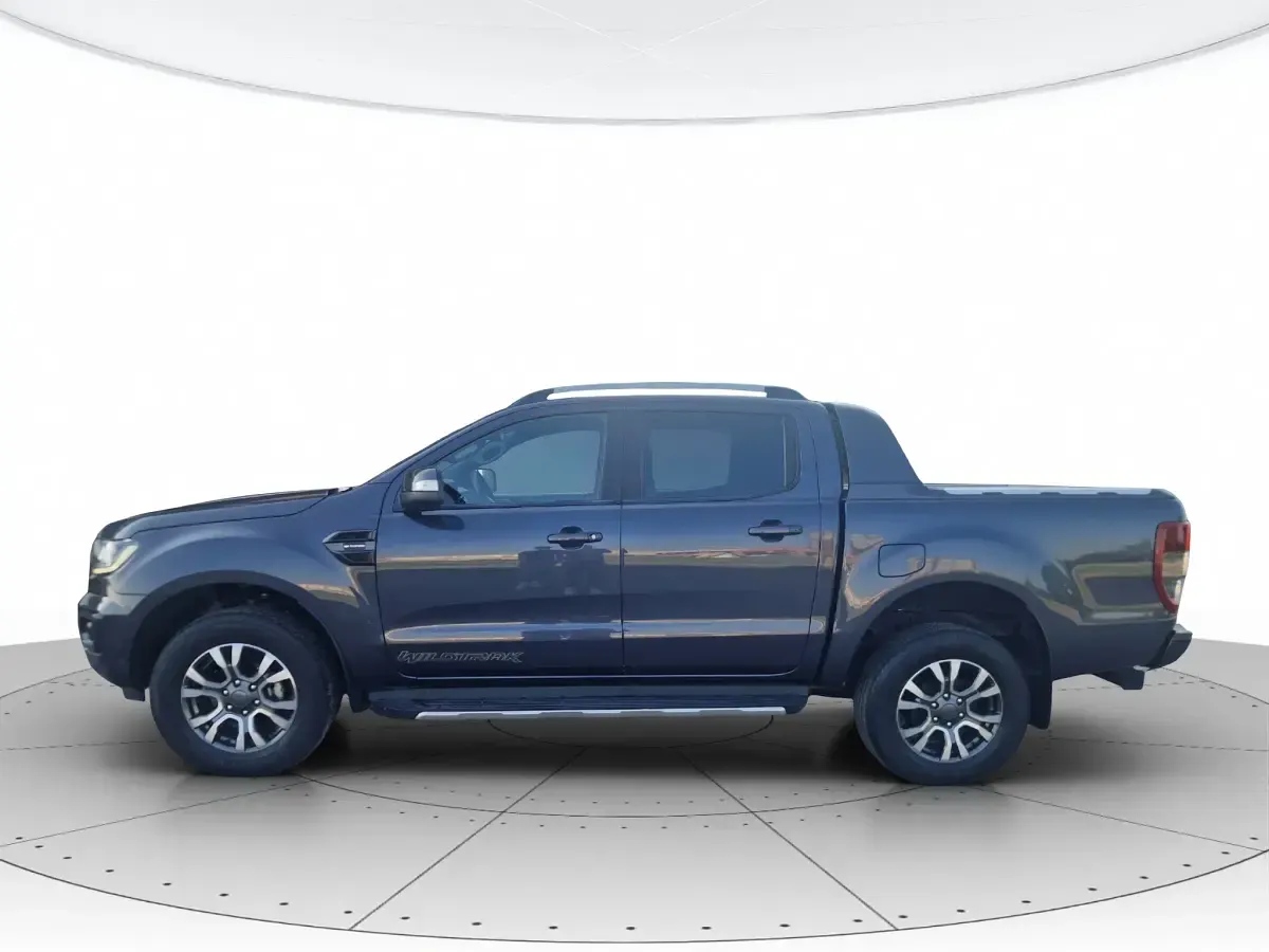 Usata Ford Ranger Wildtrack 213 CV (156 kW) 2021 Grigio Pick-up