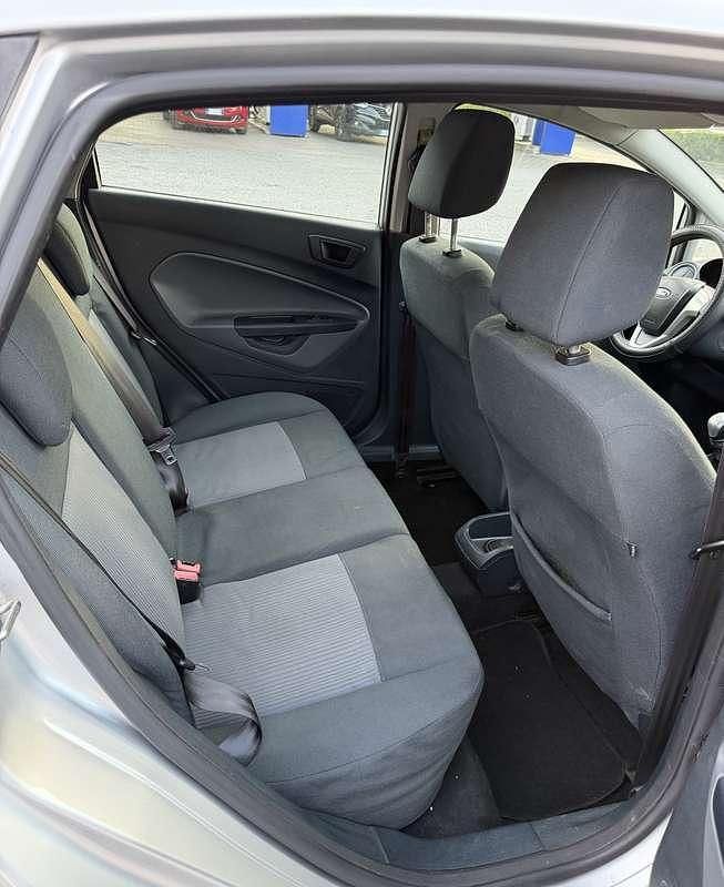 Usata Ford Fiesta Titanium 82 CV (60 kW) 2012 Utilitaria