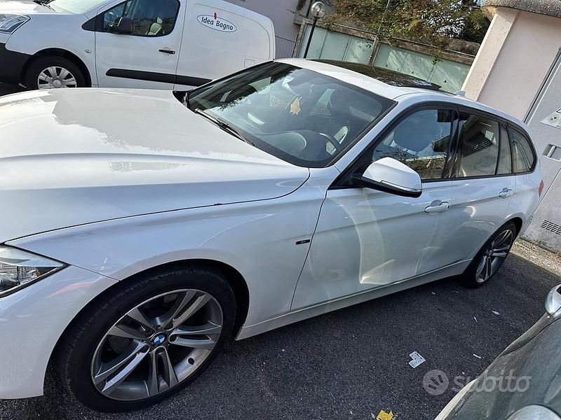 Usata BMW 320 Sport Line 2013 Station wagon