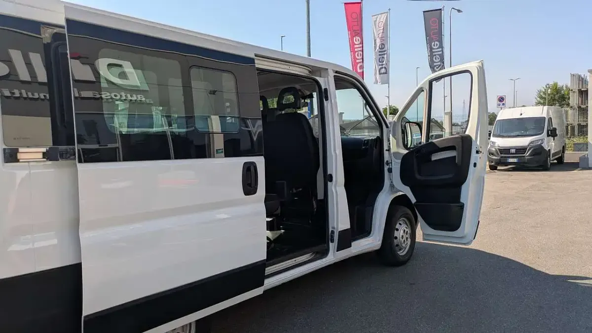 Usata Citroën Jumper 163 CV (119 kW) 2020 Bianco pastello Monovolume