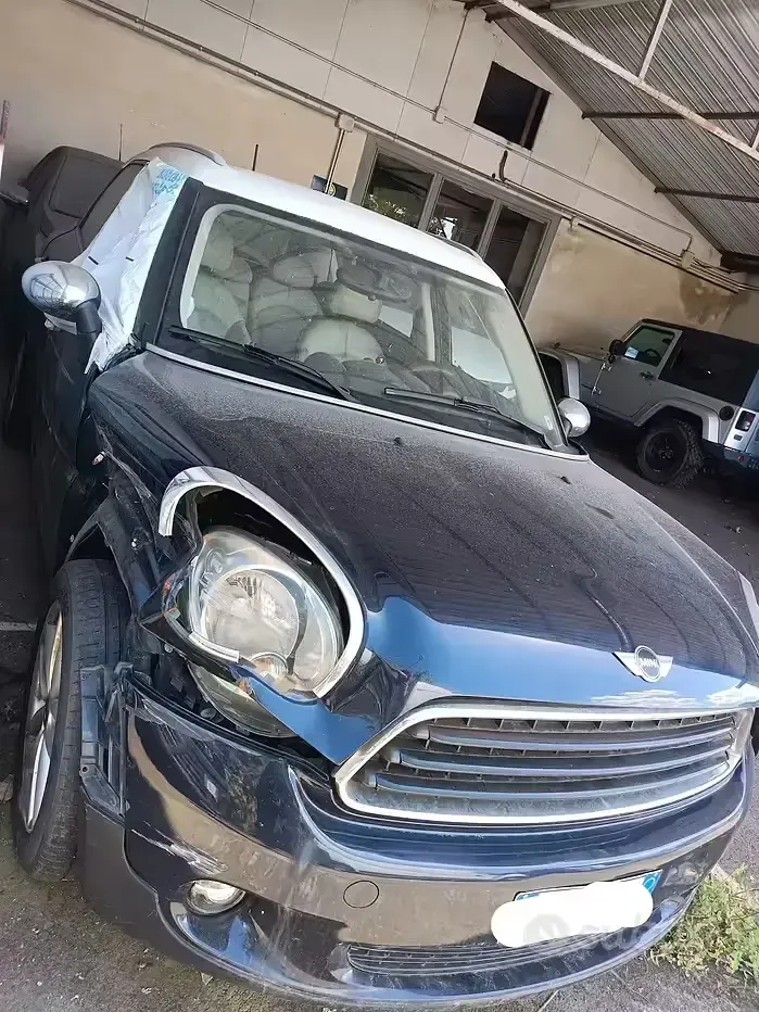 Usata Mini Countryman 122 CV (89 kW) 2012 Blu SUV