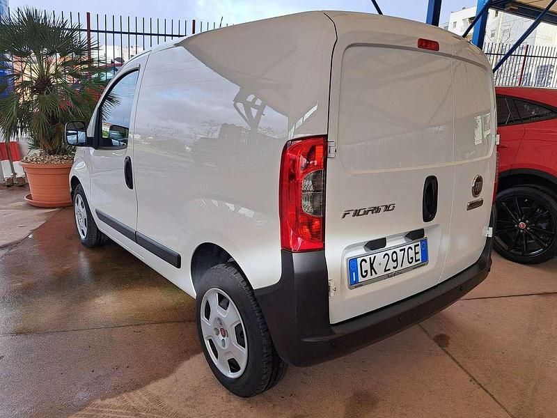 Usata Fiat Fiorino 95 CV (69 kW) 2022 Bianco Monovolume