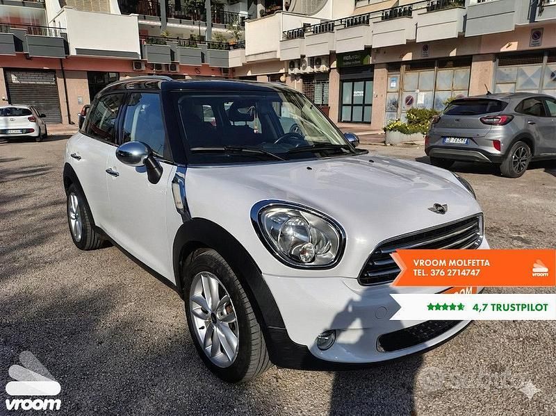 Usata Mini Cooper D 111 CV (81 kW) 2012 Bianco Utilitaria