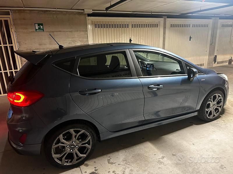 Usata Ford Fiesta ST-Line 86 CV (63 kW) 2019 Blu Berlina