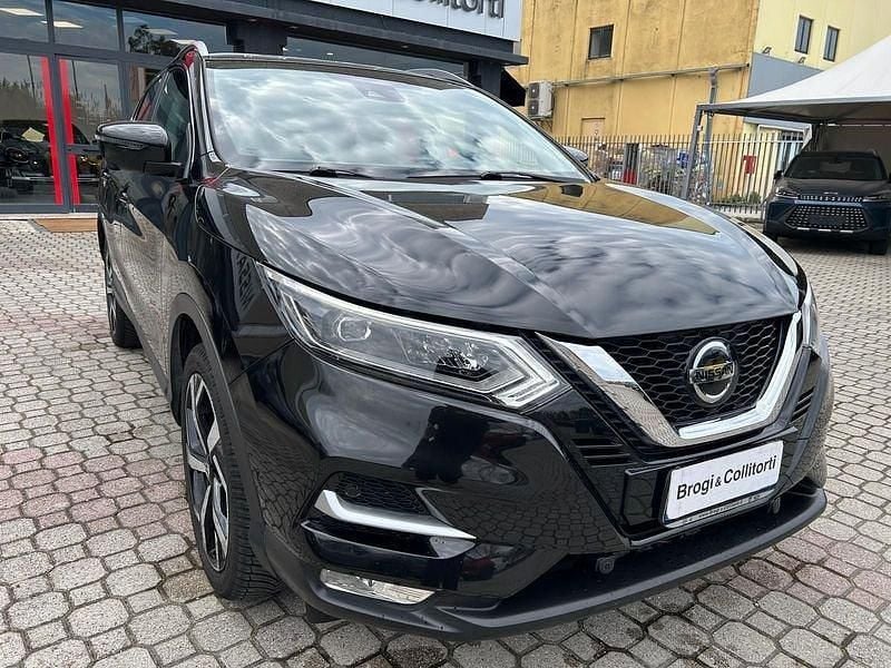 Usata Nissan Qashqai N-Connecta 140 CV (102 kW) 2021 Nero SUV
