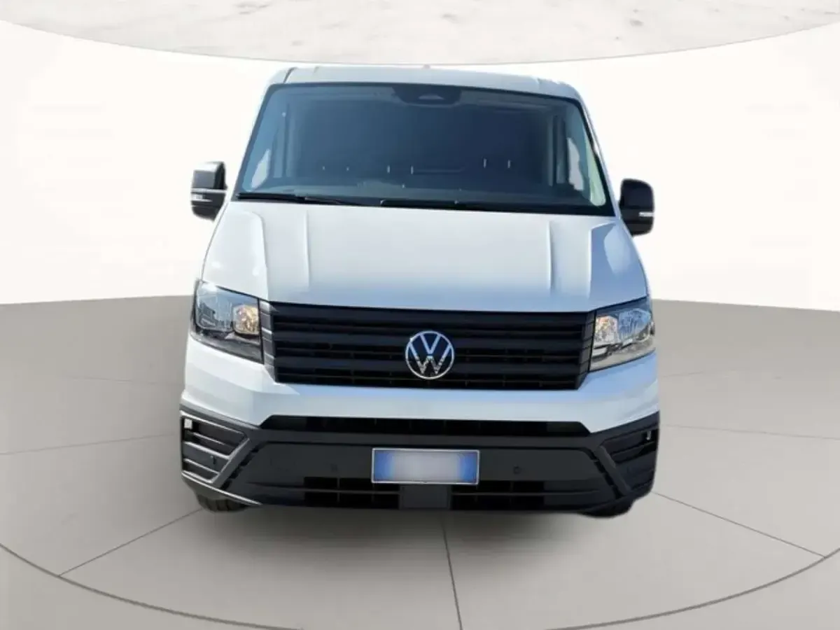 Usata VW Crafter Business 140 CV (102 kW) 2025 Bianco candy Furgone
