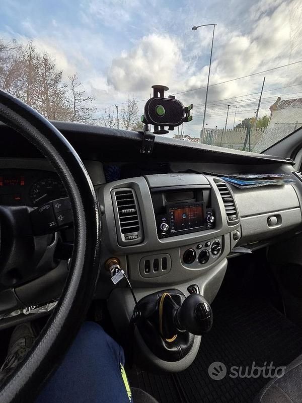 Usata Renault Trafic 115 CV (84 kW) 2008 Bianco Monovolume