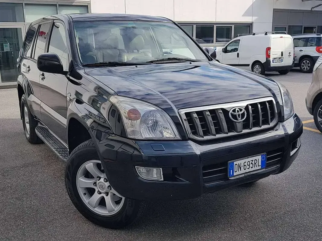 Usata Toyota Land Cruiser 173 CV (127 kW) 2008 Nero SUV