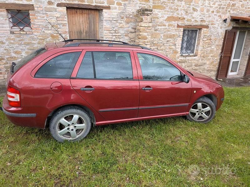 Usata Skoda Fabia 75 CV (55 kW) 2006 Station wagon