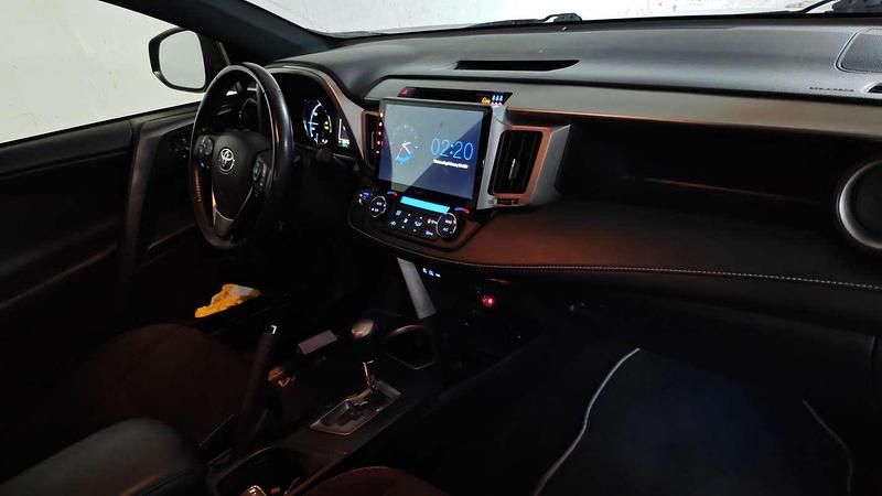 Usata Toyota RAV4 Hybrid Active 155 CV (114 kW) 2018 Bronzo SUV