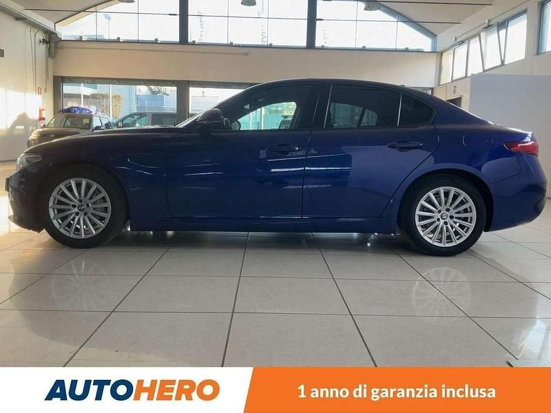 Usata Alfa Romeo Giulia Business 160 CV (117 kW) 2022 Blu/azzurro Berlina