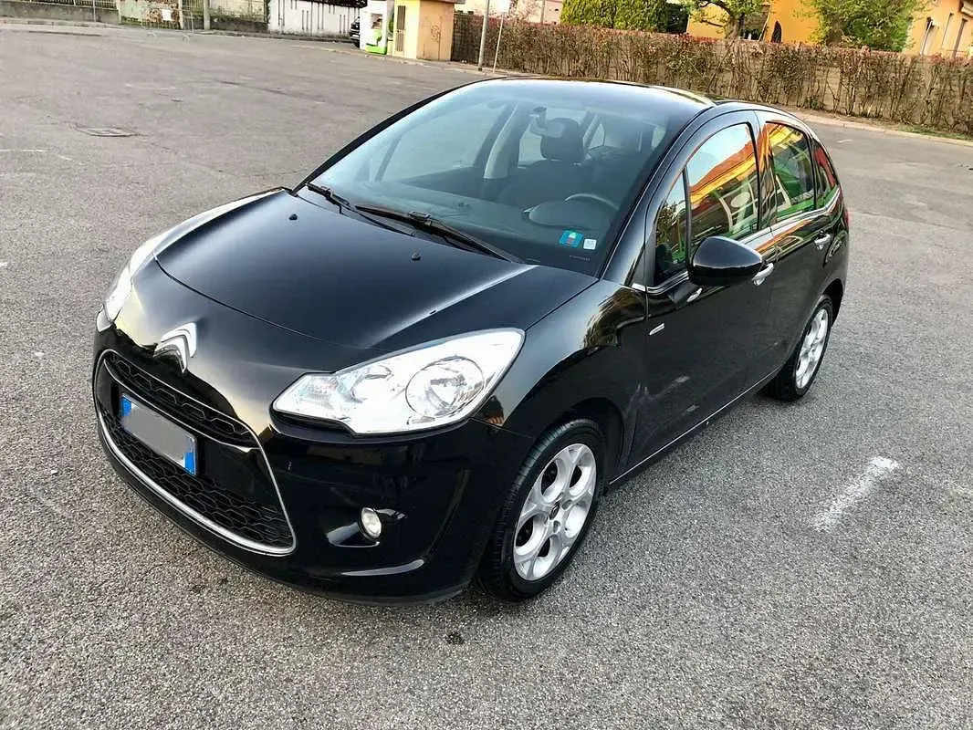 Gebraucht Citroën C3 Exclusive 95 PS (69 kW) 2012 Schwarz Limousine