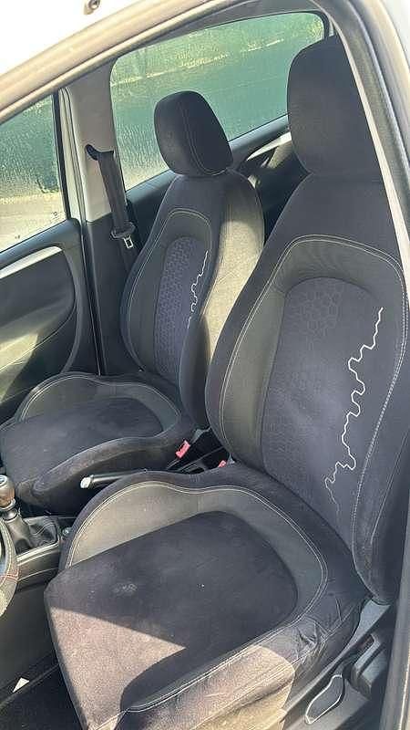 Usata Fiat Punto Evo Dynamic 69 CV (50 kW) 2013 Utilitaria