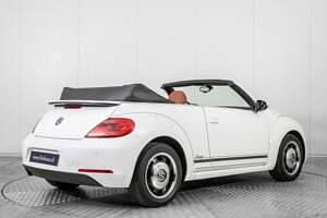 Usata VW Beetle 105 CV (77 kW) 2014 Bianco Utilitaria
