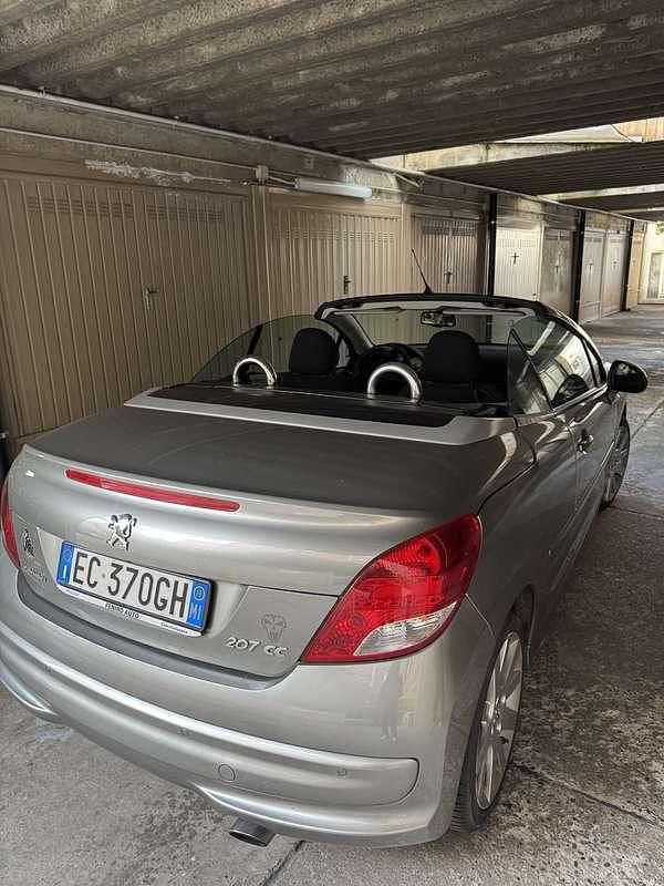 Usata Peugeot 207 CC 120 CV (88 kW) 2010 Cabrio