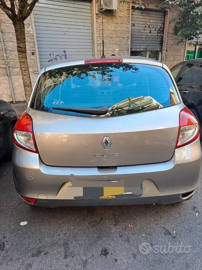 Usata Renault Clio 75 CV (55 kW) 2009 Utilitaria