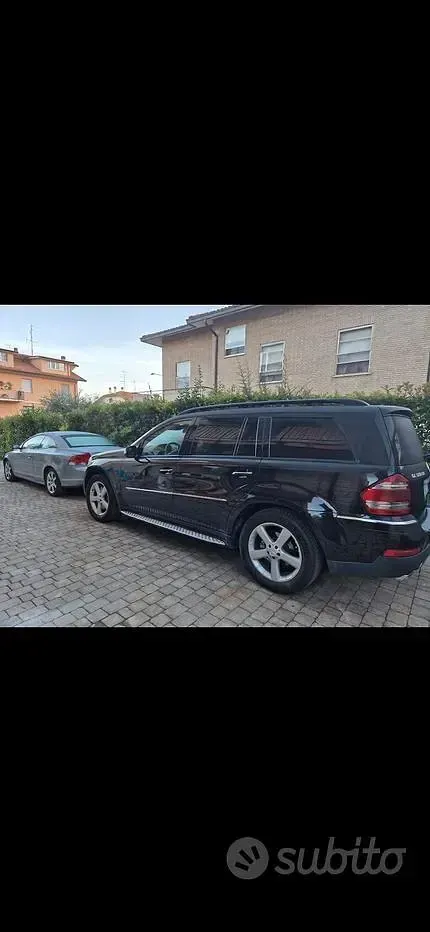 Usata Mercedes GL320 224 CV (164 kW) 2006 Nero SUV