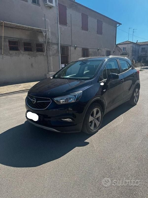 Usata Opel Mokka 110 CV (80 kW) 2019 Blu SUV