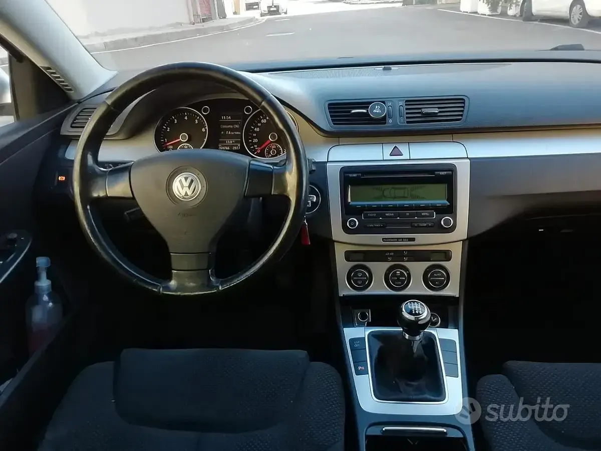Begagnad VW Passat Comfortline 150 HK (110 kW) 2010 Beige Kombi