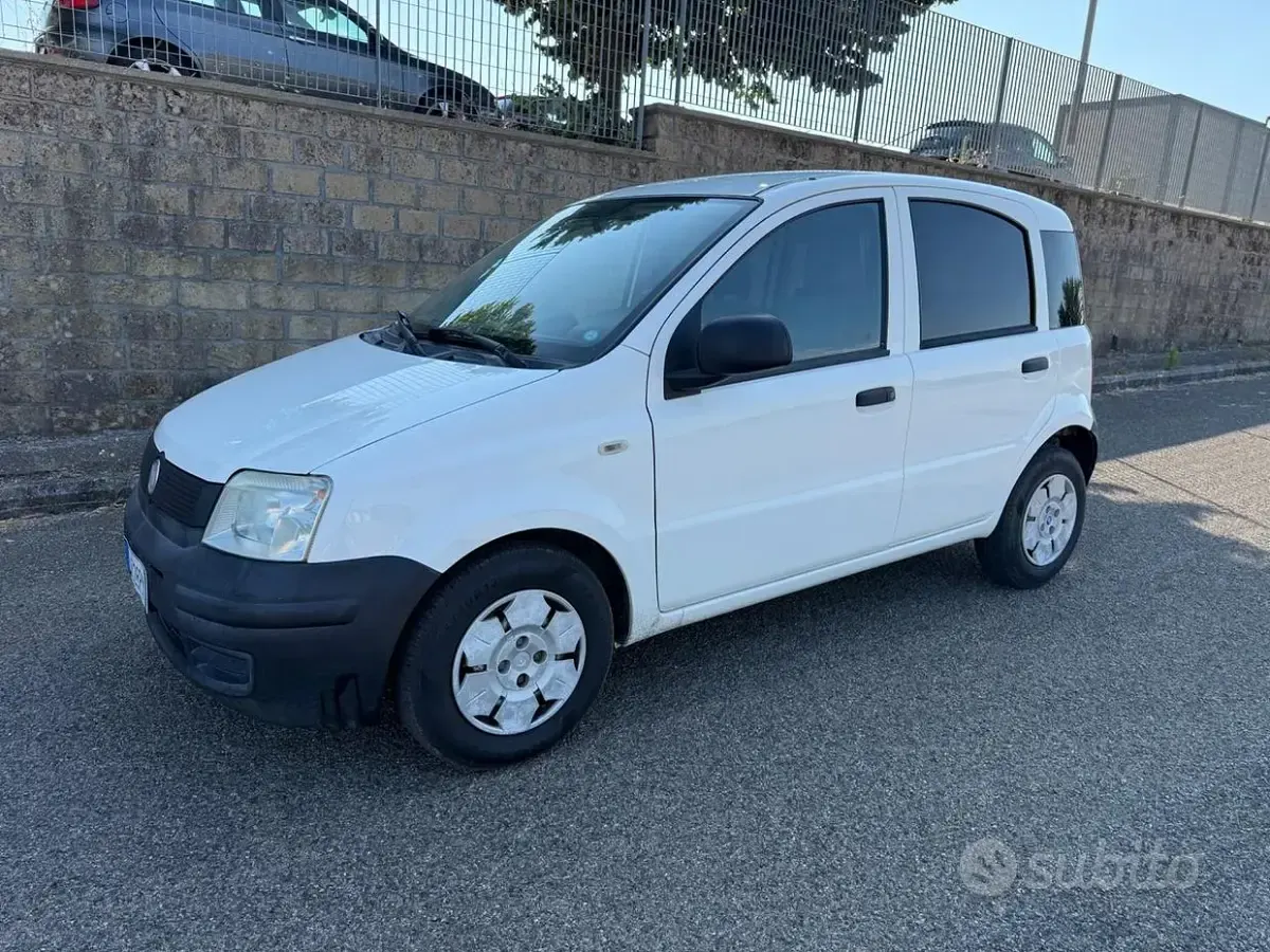 Usata Fiat Panda Dynamic 69 CV (50 kW) 2011 Bianco Utilitaria