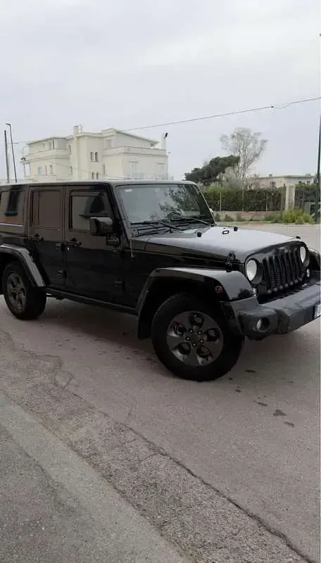 Usata Jeep Wrangler Unlimited 200 CV (147 kW) 2017 SUV