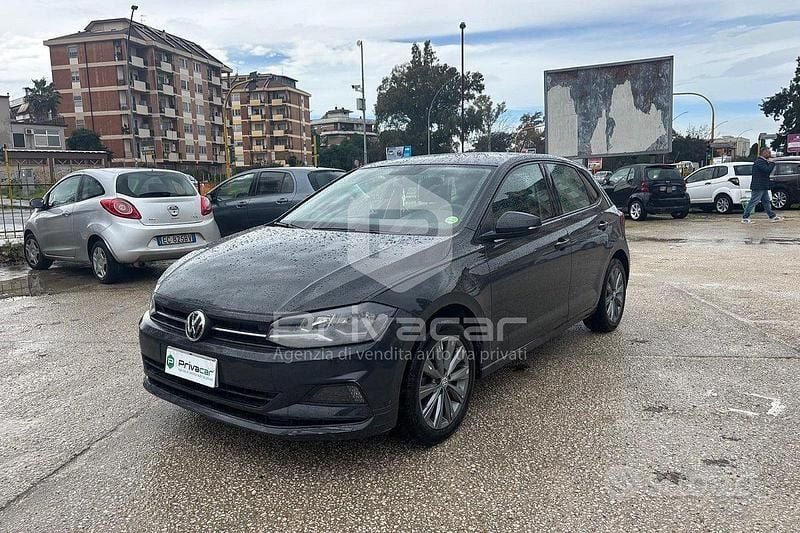 Usata VW Polo Comfortline 95 CV (69 kW) 2019 Grigio Utilitaria